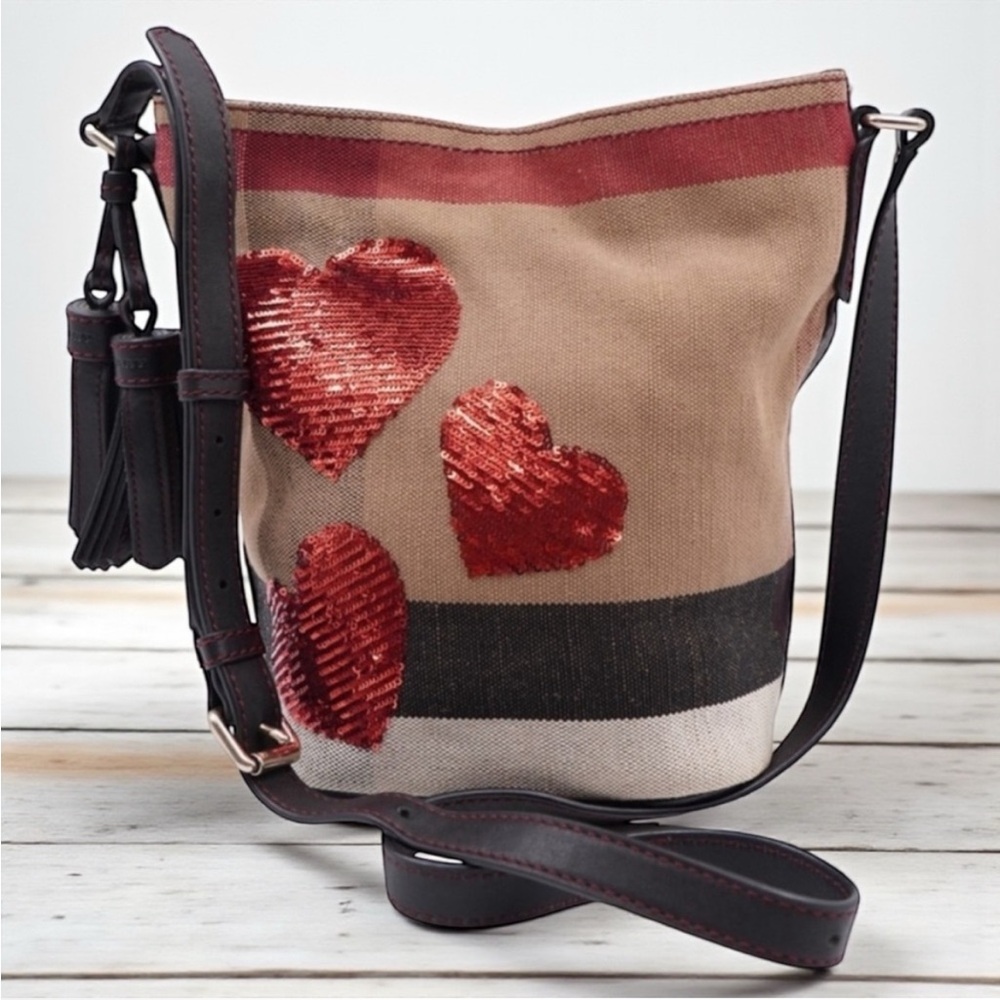 Burberry Limited Edition Ashby Heart House Check Crossbody Bag w/ COA - Picture 4 of 16
